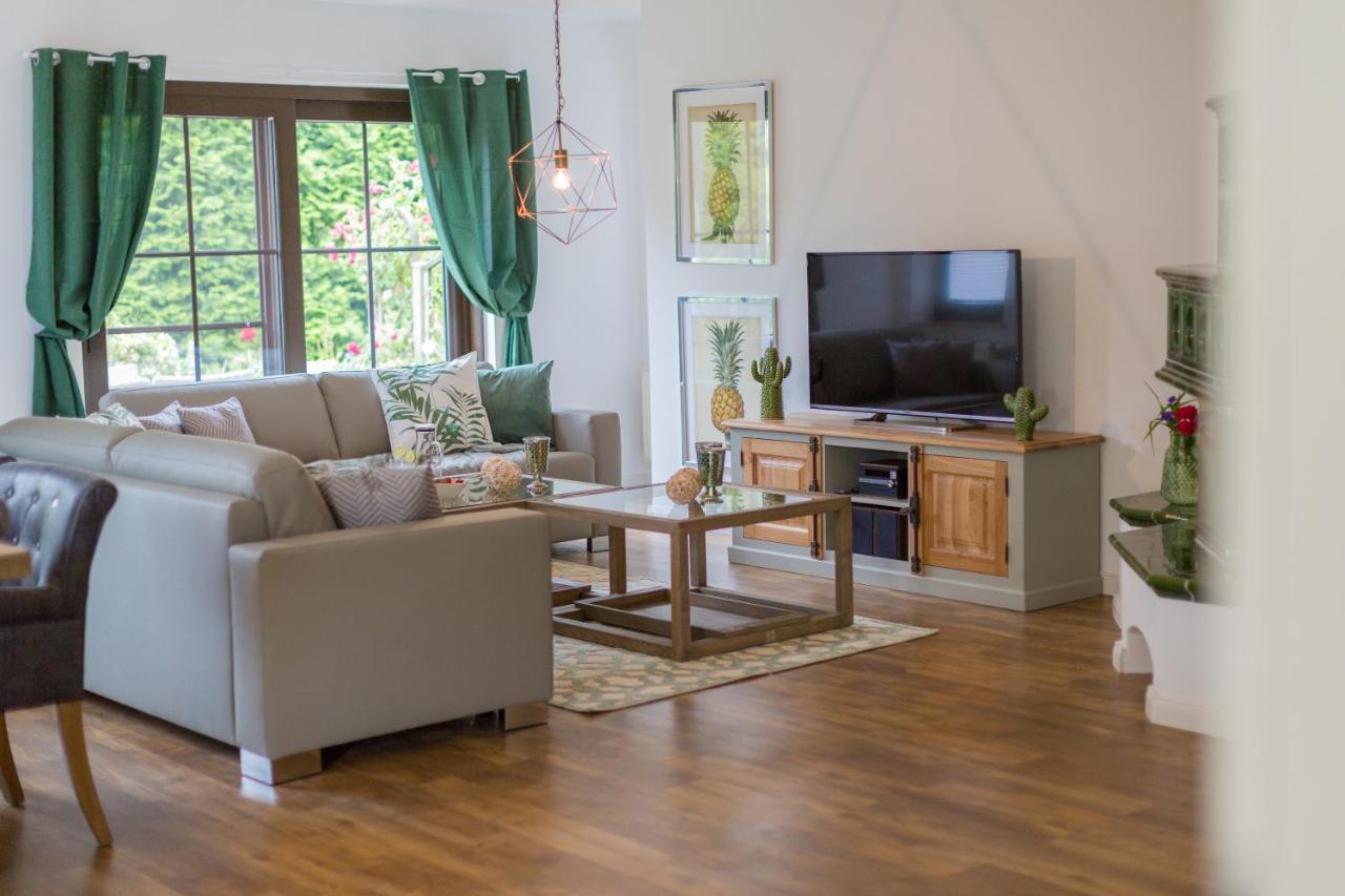 Ferienwohnungen Haus Am Strand Zingst Bagian luar foto