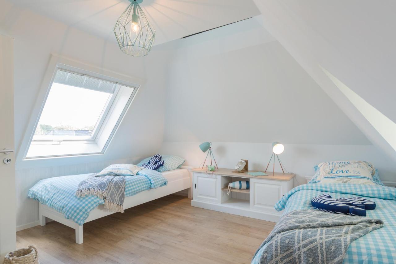 Ferienwohnungen Haus Am Strand Zingst Bagian luar foto