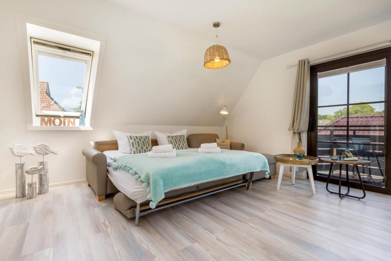 Ferienwohnungen Haus Am Strand Zingst Bagian luar foto